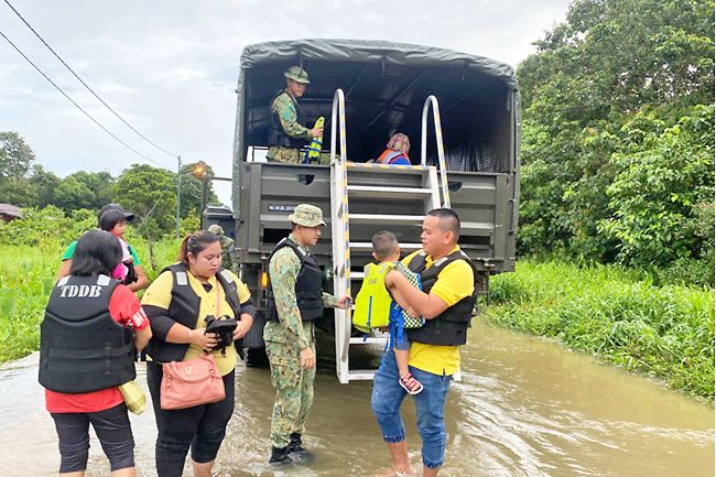 Support for Tutong&rsquo;s flood-affected families